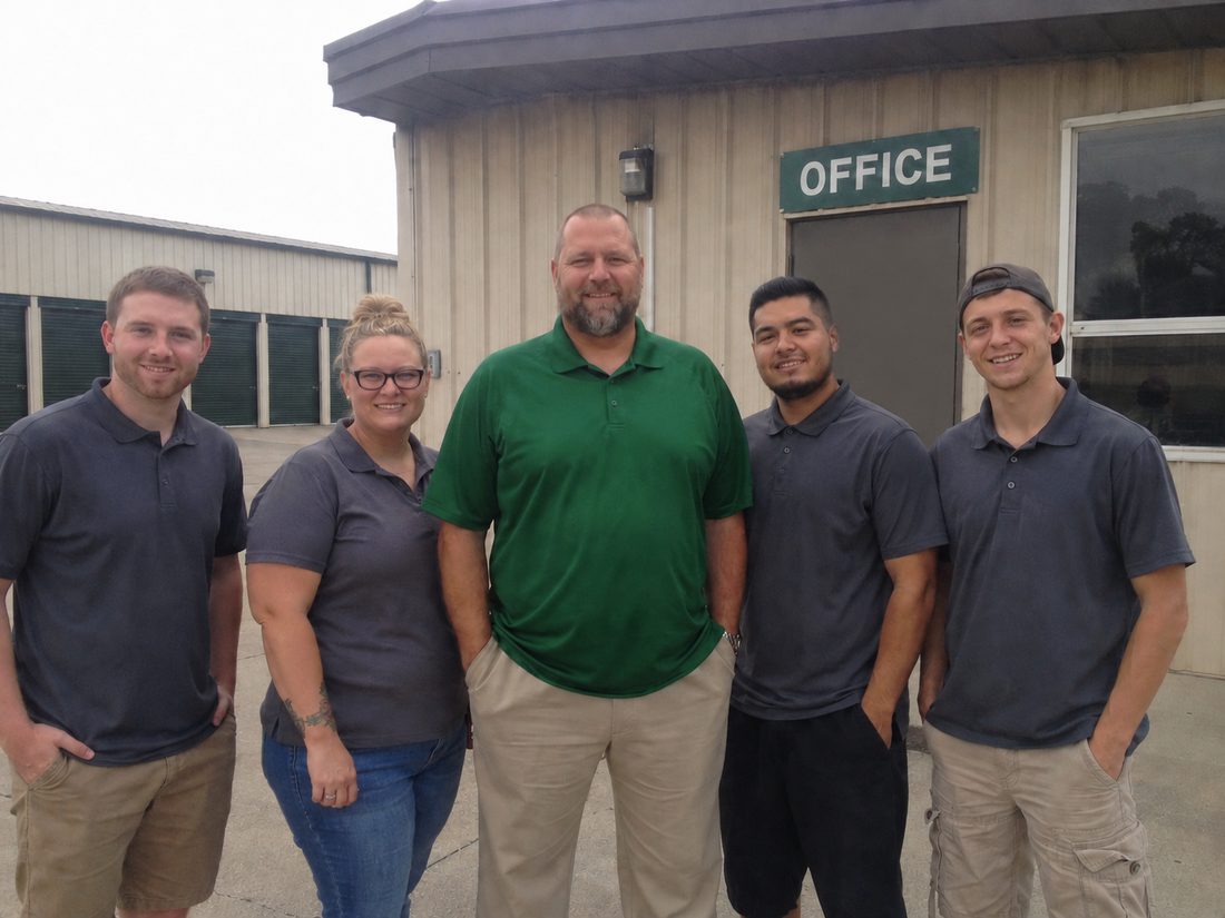 Pest control professionals in Palm Bay, FL